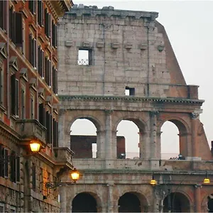 colosseum-street.it-romehotels.com/